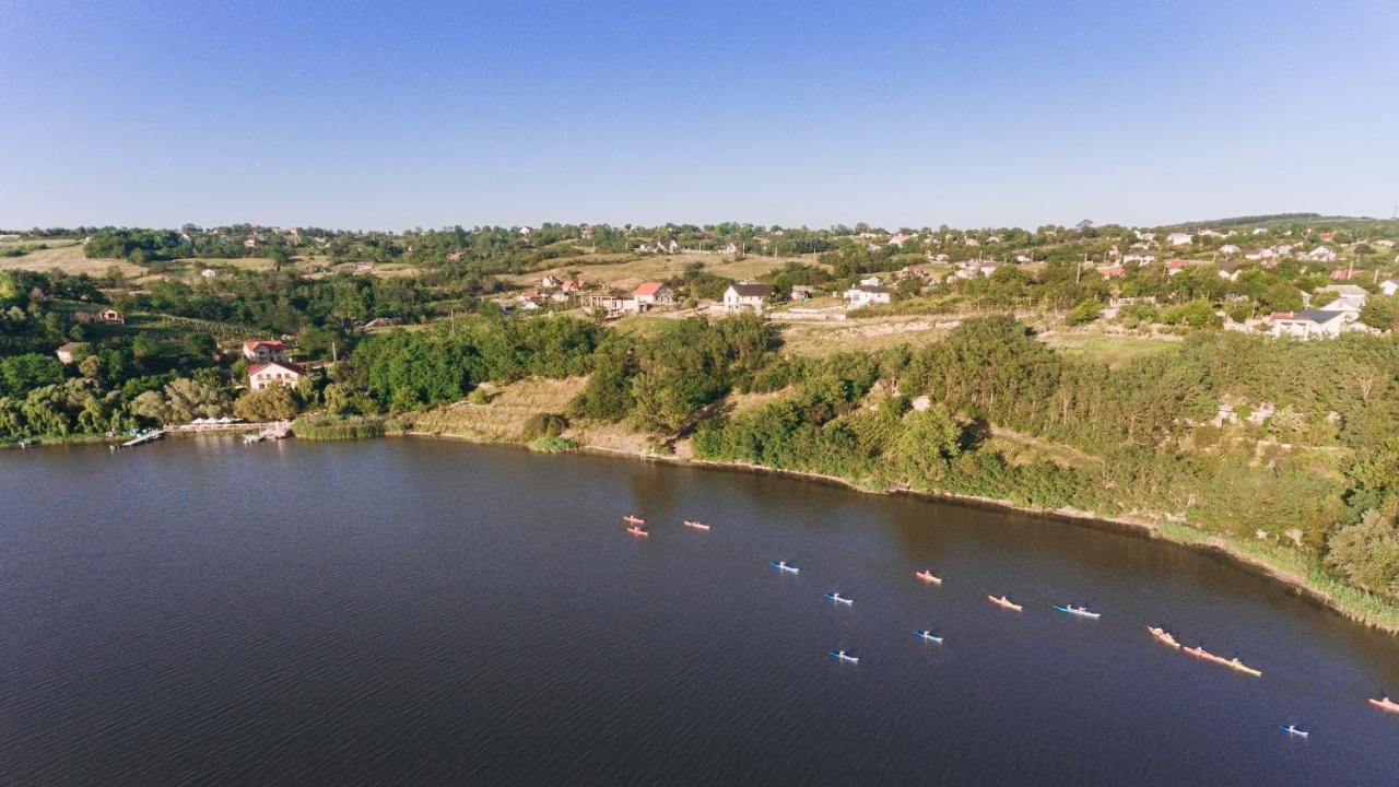 Enpi Lake Resort Iasi Buitenkant foto